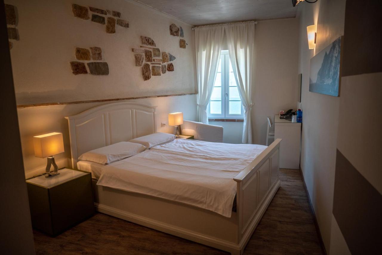 Garni Gianmartin Otel Limone sul Garda Dış mekan fotoğraf