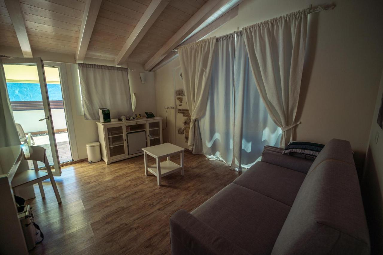 Garni Gianmartin Otel Limone sul Garda Dış mekan fotoğraf